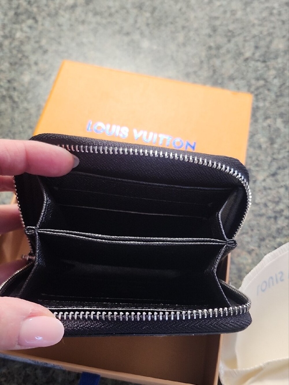 Designer Style Black Monogram Zip Card Holder - Picture 3 of 4